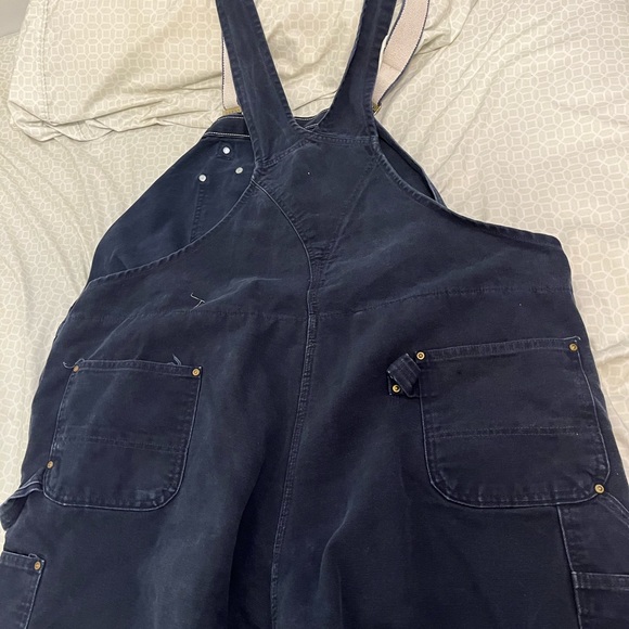 Dark navy blue carhartt overalls. 52x32 size. - Picture 7 of 8